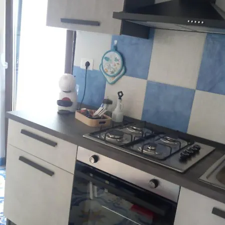 Brezza Di Mare بيت ضيافة